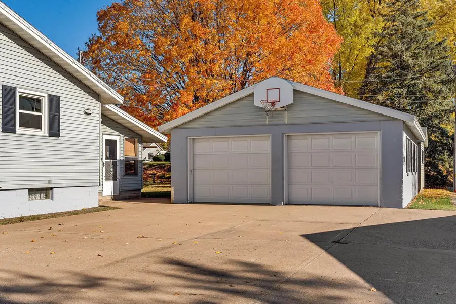 1332 East AVENUE N, Onalaska, WI 54650 - Image #3