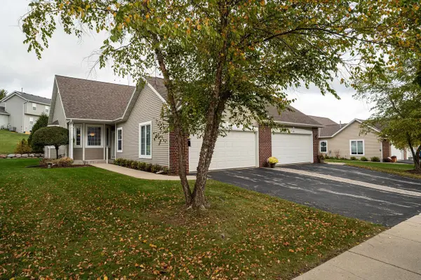 984 Algoma DRIVE, Port Washington, WI 53074