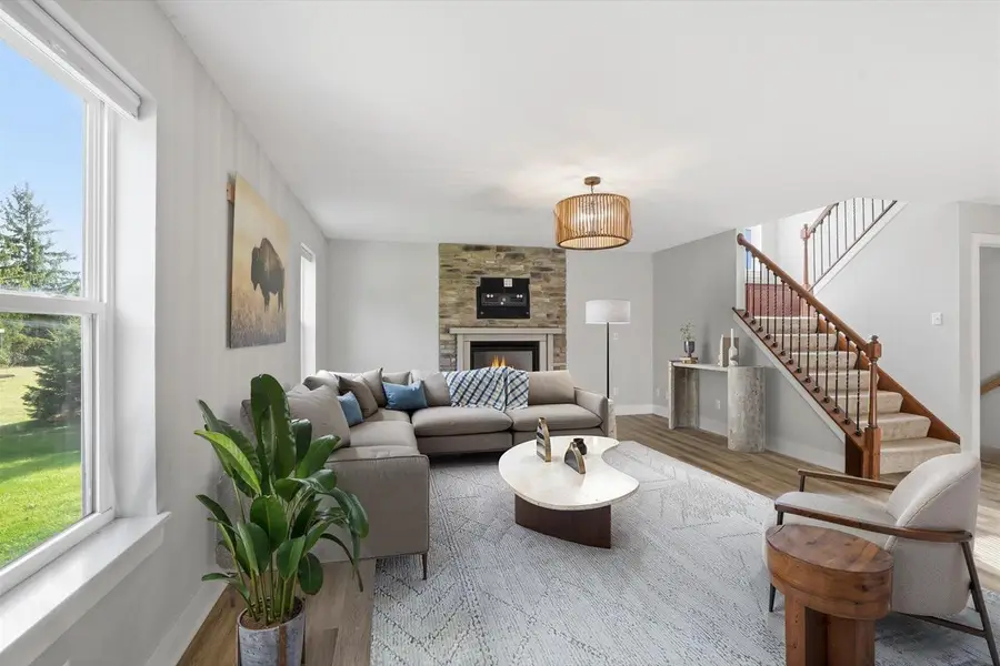 4260 Carneros WAY, Jackson, WI 53037 - Image #2