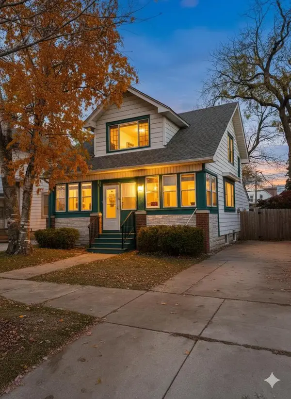 1629 West BOULEVARD, Racine, WI 53405