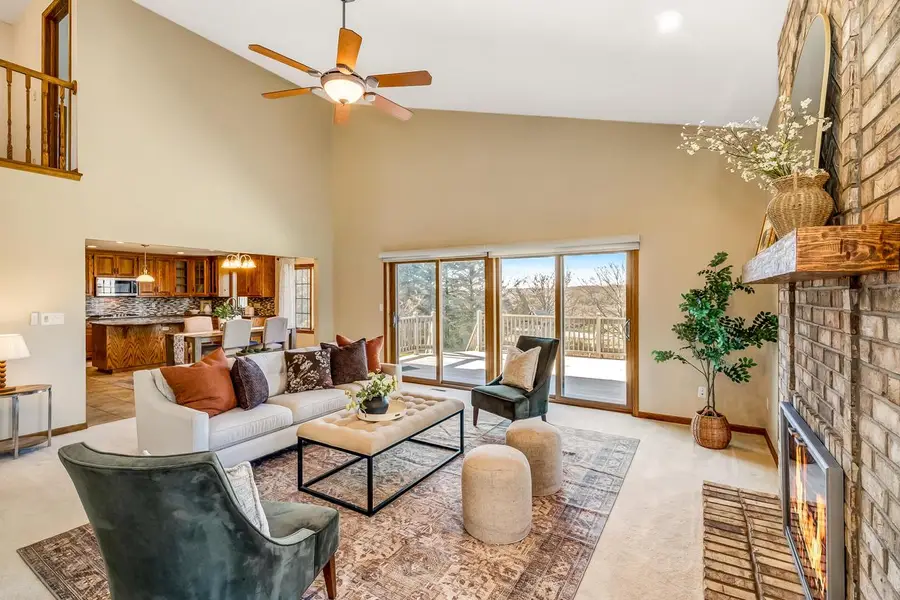 11035 N Bennington COURT, Mequon, WI 53097 - Image #3