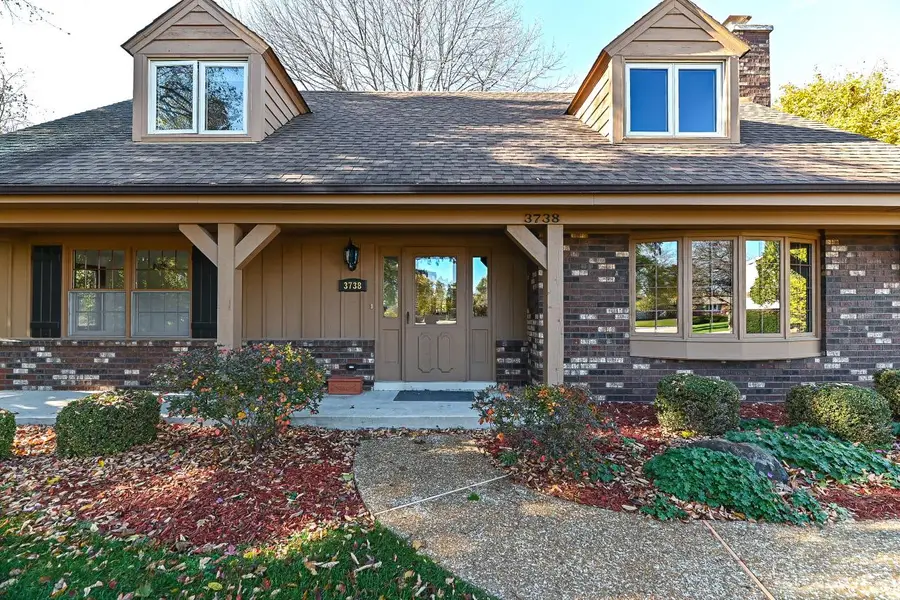 3738 Warren CIRCLE, Mount Pleasant, WI 53405 - Image #2