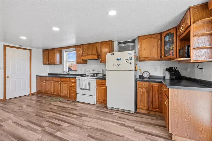 N7330 Lakeshore ROAD, Sheboygan, WI 53083 - Image #3