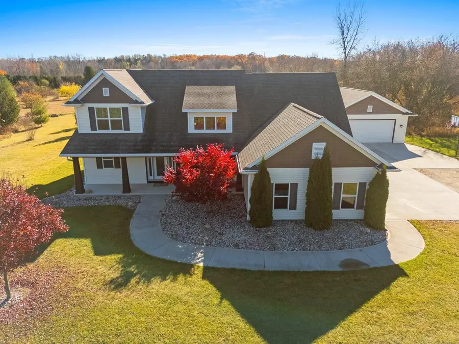 4923 Pierce DRIVE, Manitowoc, WI 54220 - Image #2