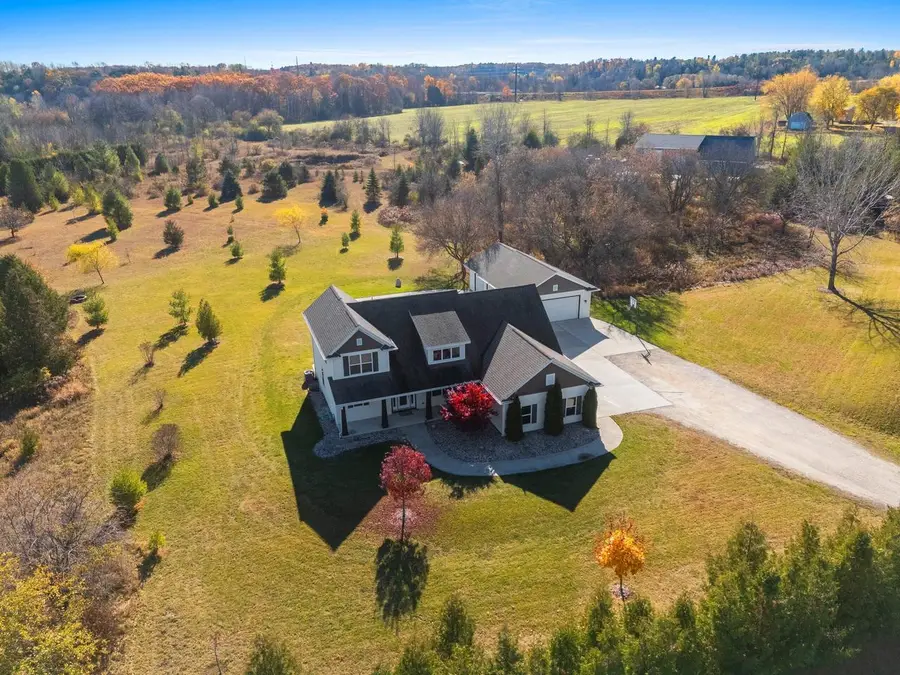 4923 Pierce DRIVE, Manitowoc, WI 54220 - Image #3