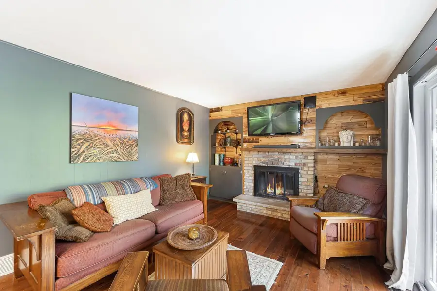 8931 N Rexleigh DRIVE, Bayside, WI 53217 - Image #3