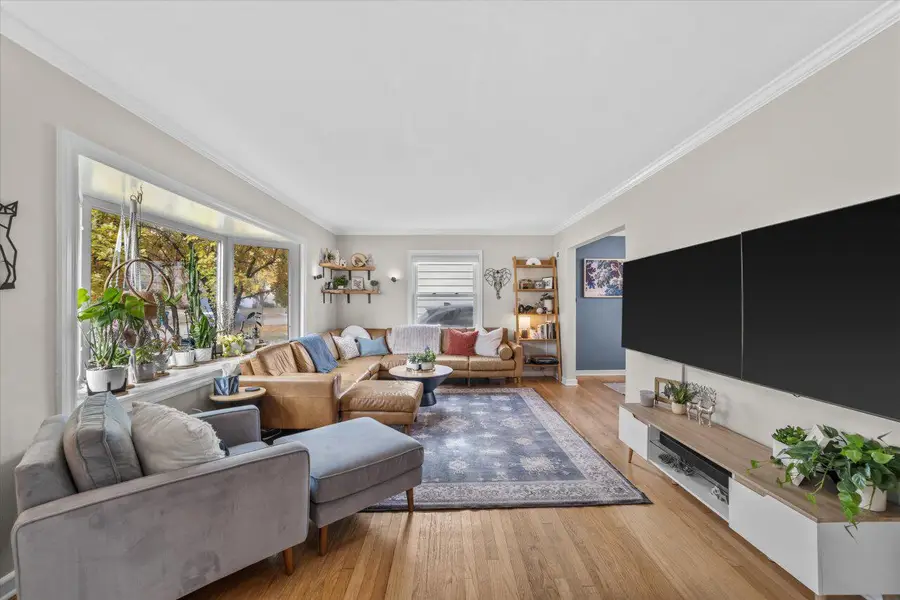 4710 N Diversey BOULEVARD, Whitefish Bay, WI 53211 - Image #3