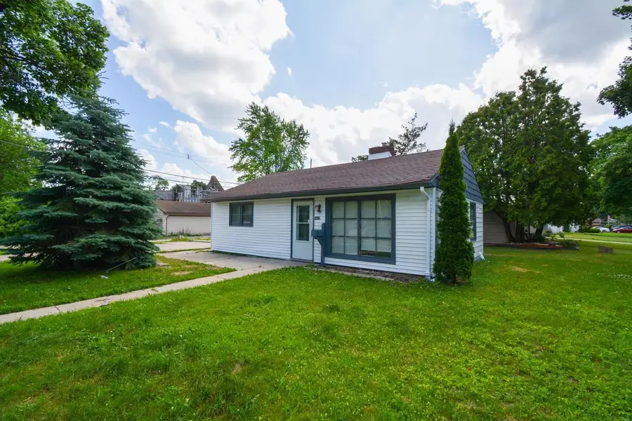 5625 N 57th STREET, Milwaukee, WI 53218 - Image #2