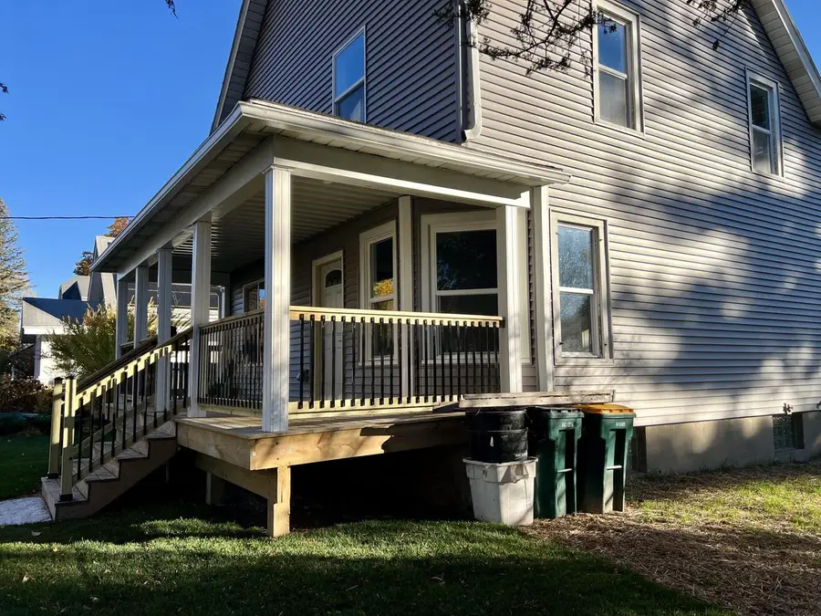 318 Monroe STREET, Fort Atkinson, WI 53538 - Image #2