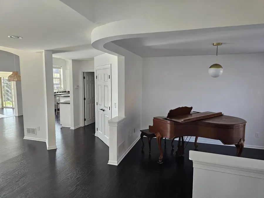 923 River Park DRIVE, Waukesha, WI 53189 - Image #3