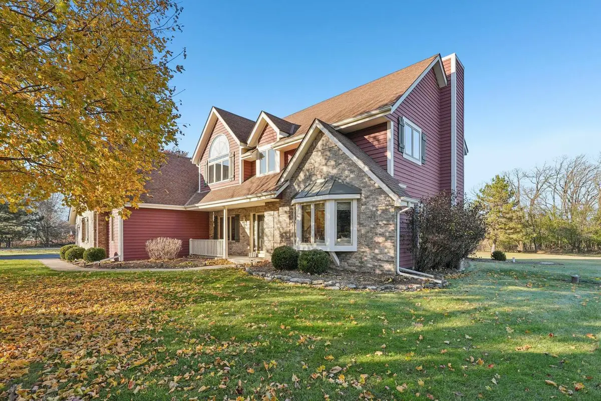 N73W26971 Kettle Cove LANE, Lisbon, WI 53089 - Image #1