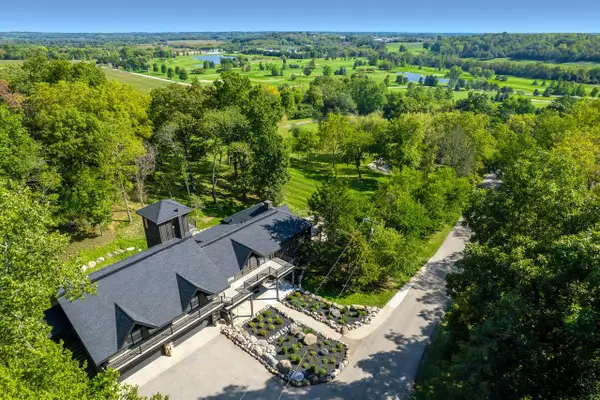 W2530 Krueger ROAD, Lake Geneva, WI 53147