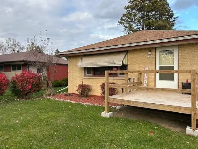 7650 N Delta PLACE, Milwaukee, WI 53223 - Image #3