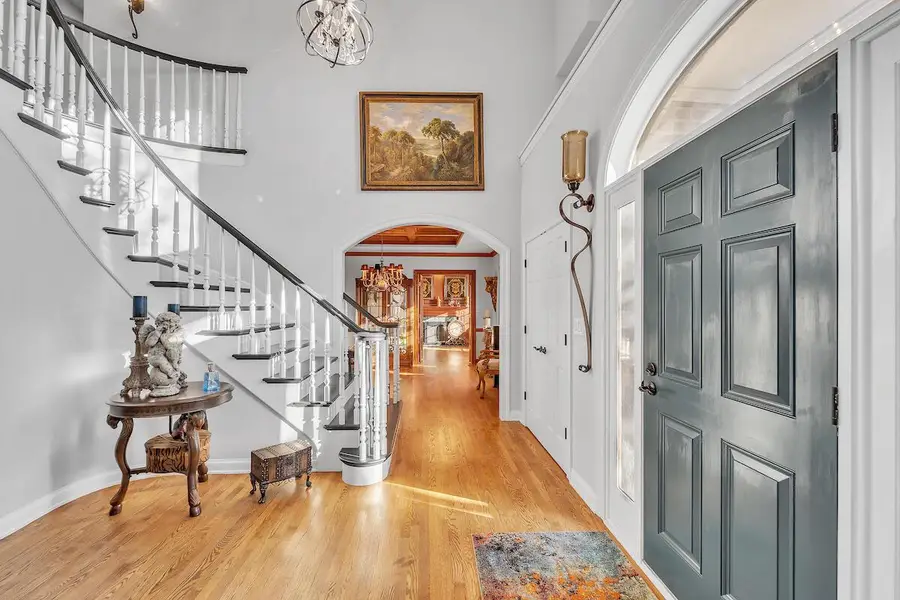 10623 Turnberry DRIVE, Mequon, WI 53092 - Image #3