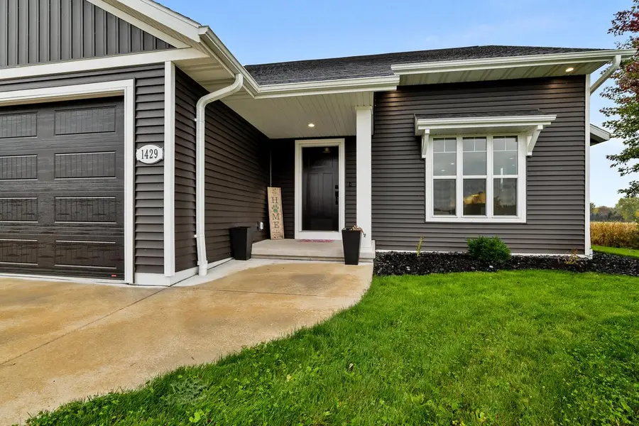 1429 Harbor Lights ROAD, Suamico, WI 54173 - Image #2