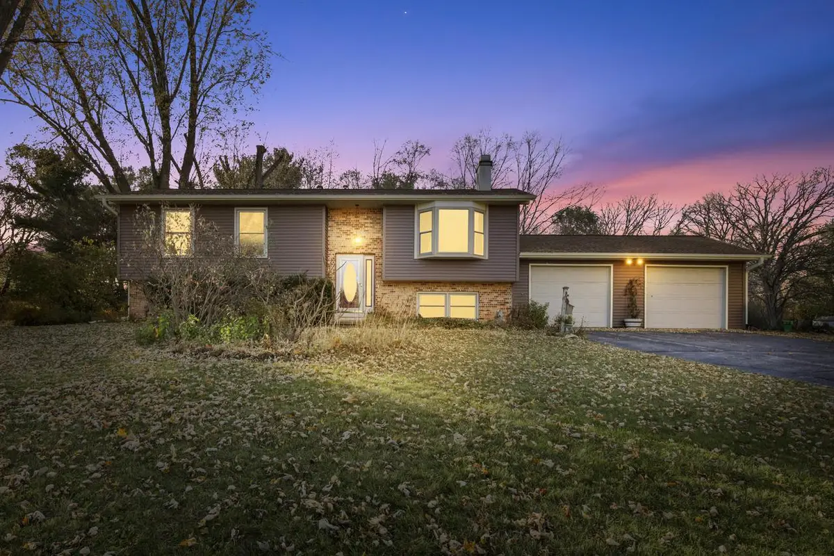 N1601 W Ra-Le DRIVE, Fort Atkinson, WI 53538 - Image #1