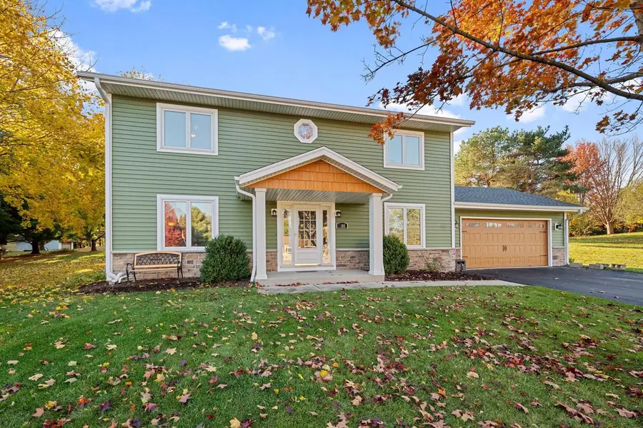 508 Karin DRIVE, North Prairie, WI 53153 - Image #2