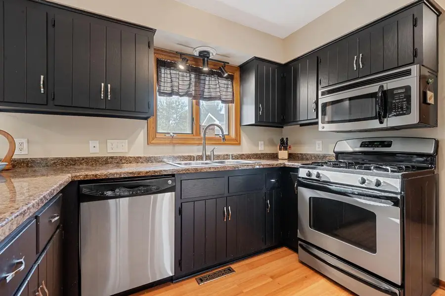 508 Karin DRIVE, North Prairie, WI 53153 - Image #3