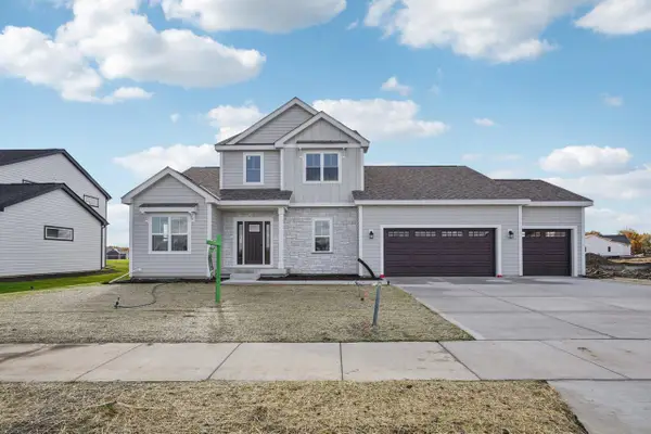 9157 S Overlook WAY, Franklin, WI 53132