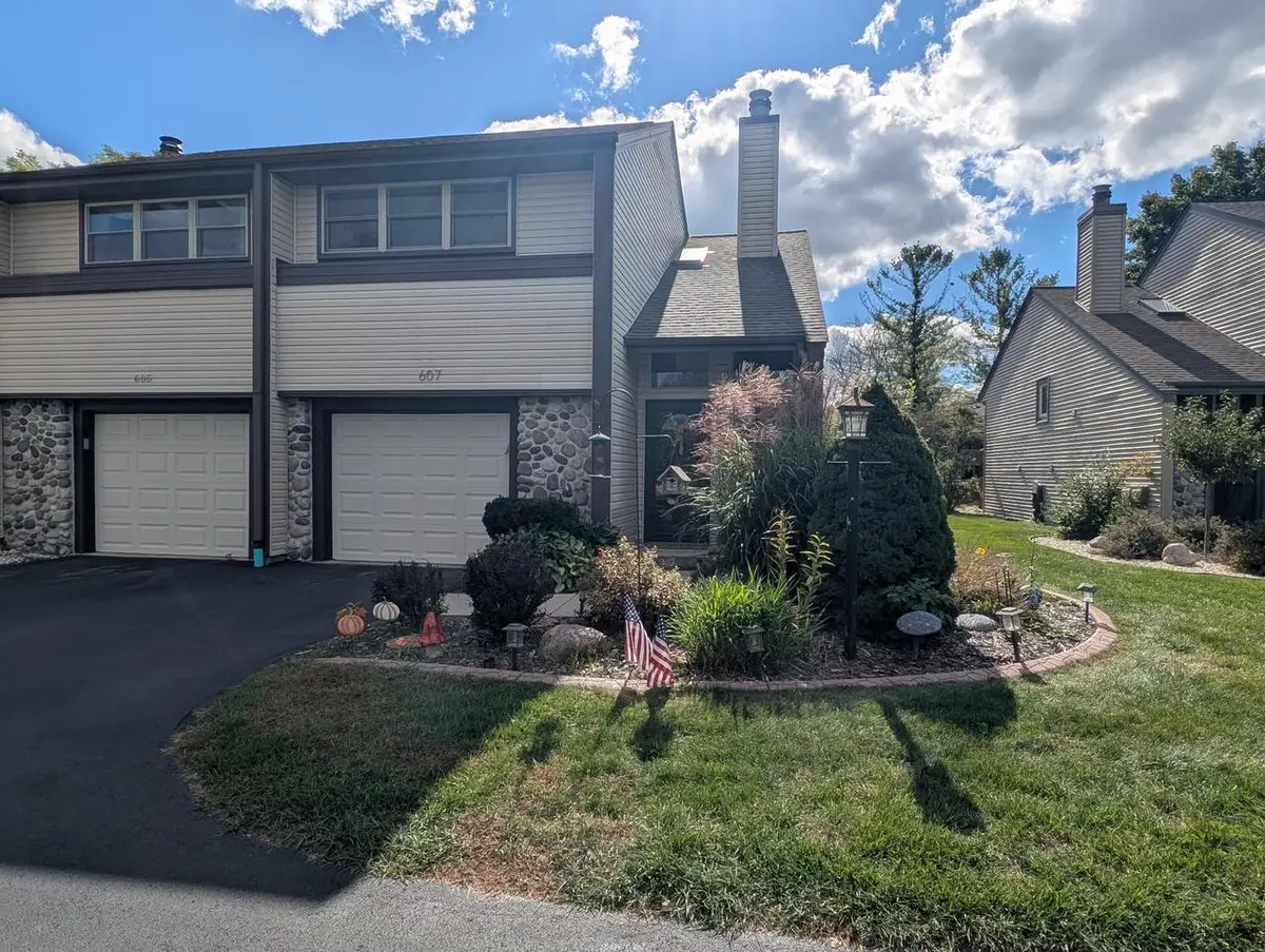 607 Tamarack DRIVE W, West Bend, WI 53095 - Image #1