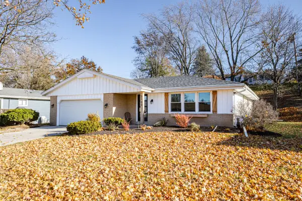 2109 Melody LANE, Waukesha, WI 53186