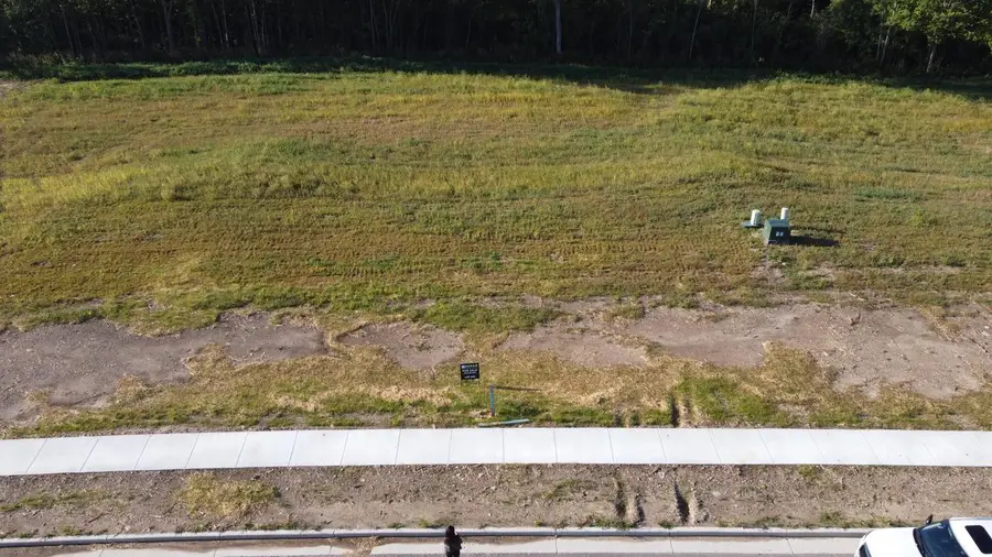 N51W18979 QUIETWOOD DRIVE #Lot #14, Menomonee Falls, WI 53051 - Image #2