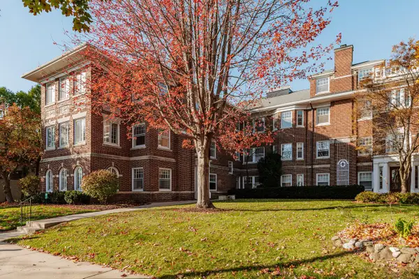 3123 N Marietta AVENUE ##1, Milwaukee, WI 53211