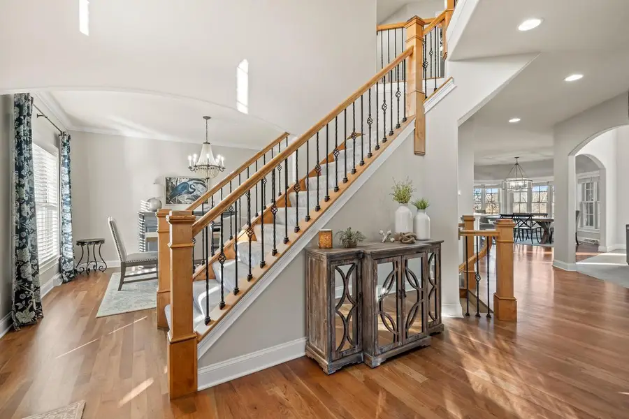 394 Sunshine DRIVE, Hartland, WI 53029 - Image #2