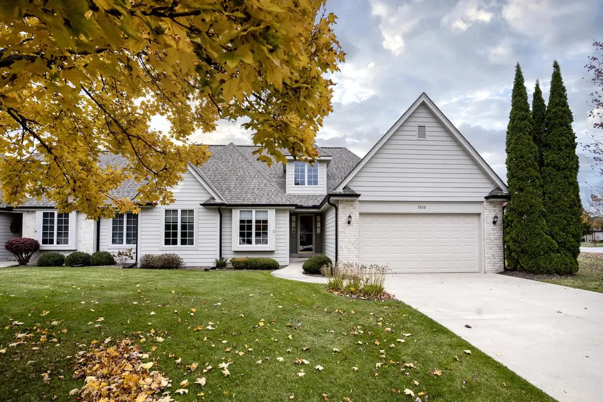 550 S Mcpride LANE #B, Brookfield, WI 53045 - Image #1