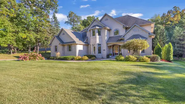 392 Ledgewood DRIVE, Fond Du Lac, WI 54937