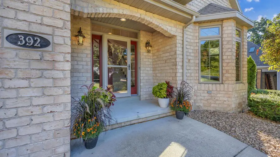 392 Ledgewood DRIVE, Fond Du Lac, WI 54937 - Image #2