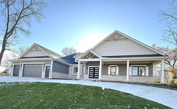 1620 Prestwick DRIVE #20-43, Lake Geneva, WI 53147