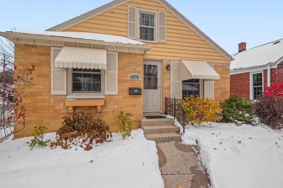 2225 Green STREET, Racine, WI 53402 - Image #2