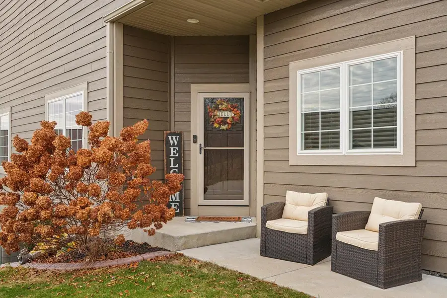 2951 Glen Ivy DRIVE, West Bend, WI 53090 - Image #3