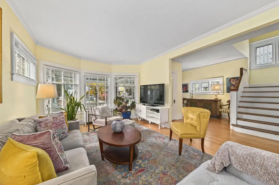 3234 N Shepard AVENUE, Milwaukee, WI 53211 - Image #3