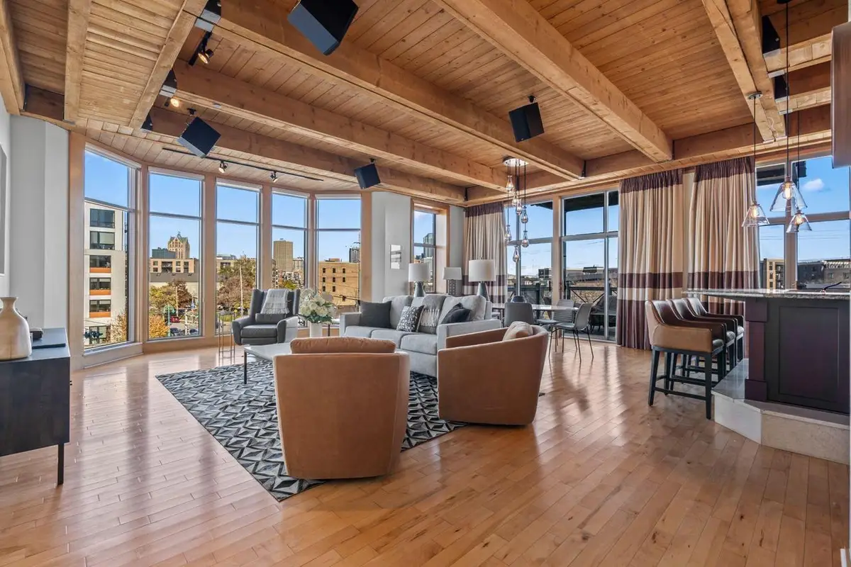 541 E Erie STREET #302, Milwaukee, WI 53202 - Image #1