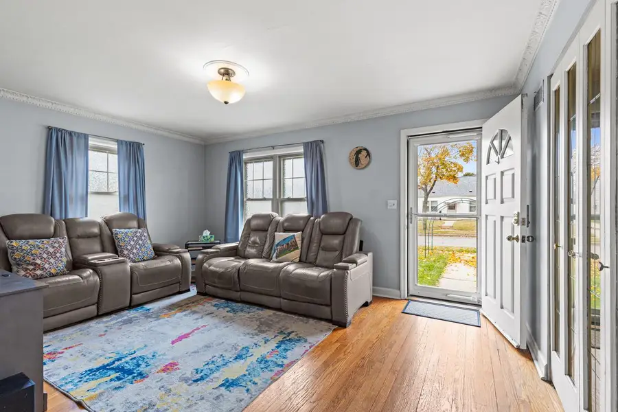 4448 S Lenox STREET, Milwaukee, WI 53207 - Image #3