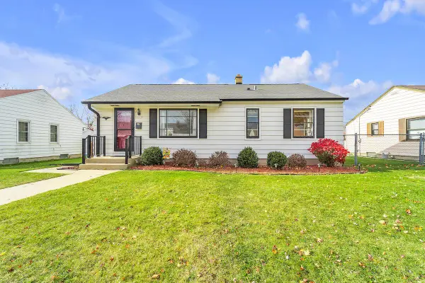 3527 N 97th PLACE, Milwaukee, WI 53222