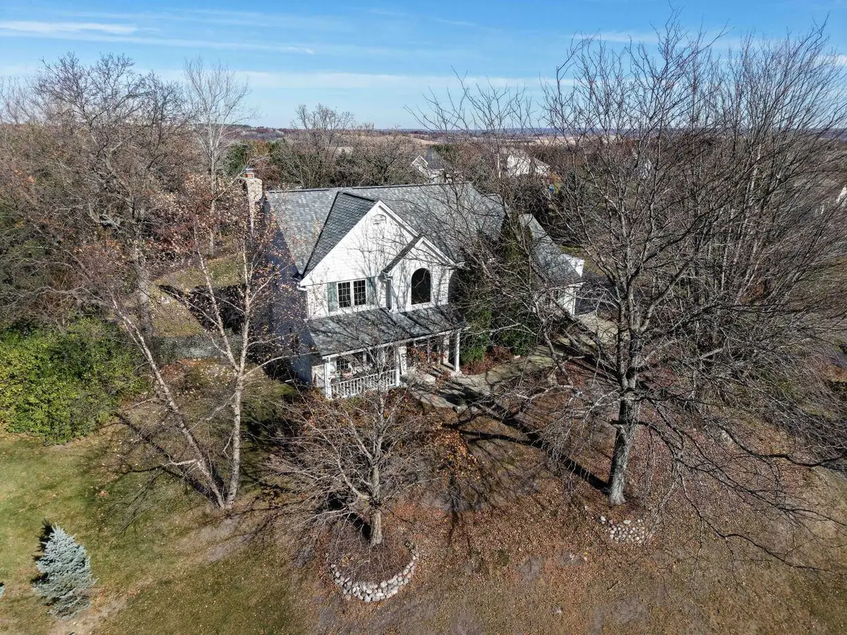 S78W29842 Crossgate DRIVE, Mukwonago, WI 53149 - Image #1