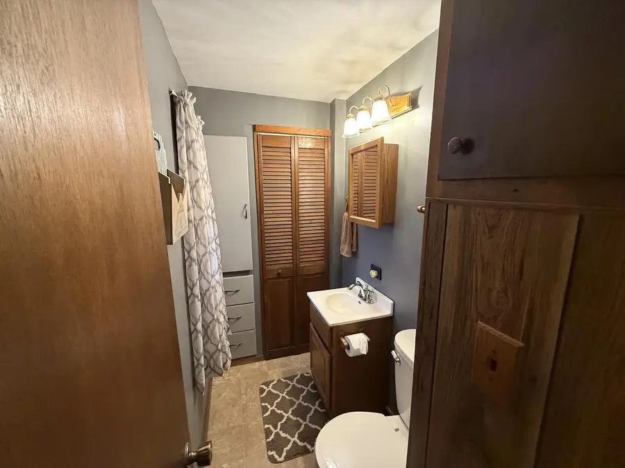 351 Randolph STREET, Mishicot, WI 54228 - Image #3