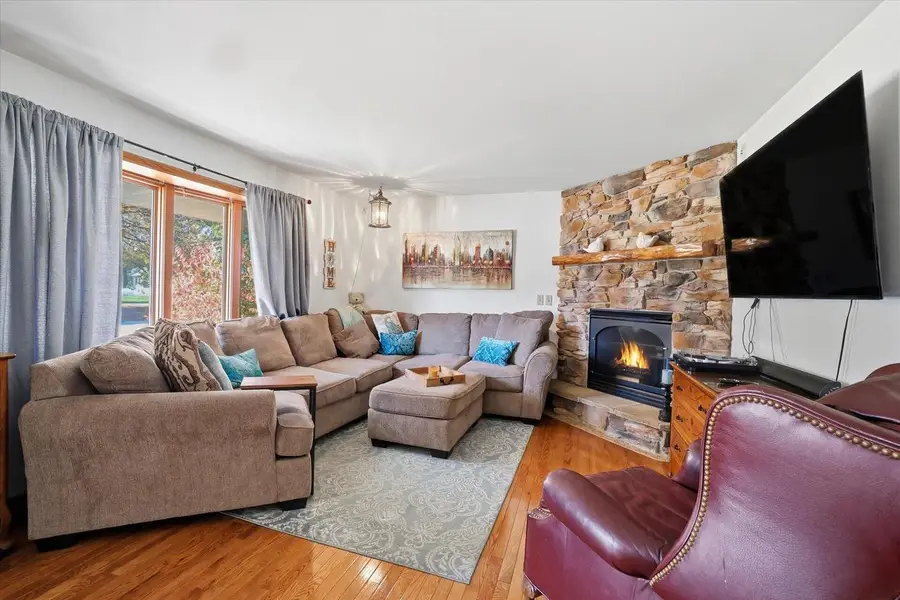 828 S 124th STREET, West Allis, WI 53214 - Image #3