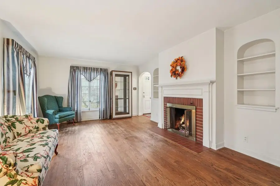 2863 N 90th STREET, Milwaukee, WI 53222 - Image #3