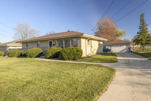 3670 S 69th STREET, Milwaukee, WI 53220