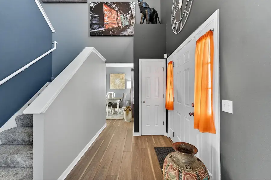 9531 W Parkland COURT, Milwaukee, WI 53224 - Image #3