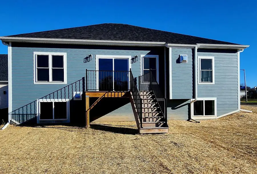 11532 W Tess Creek STREET, Franklin, WI 53132 - Image #2