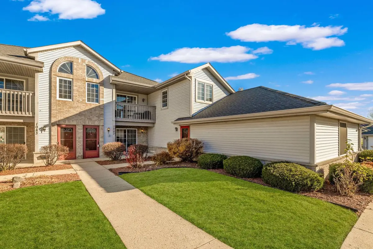 1083 Quinlan DRIVE #C, Pewaukee, WI 53072 - Image #1