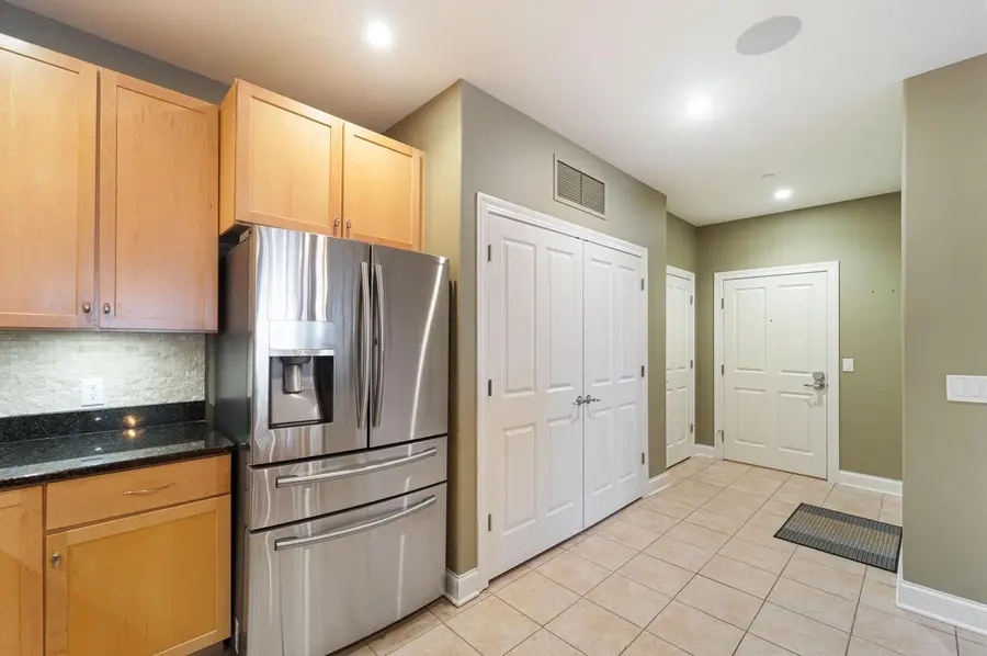 1915 N Water STREETS N #406, Milwaukee, WI 53202 - Image #3