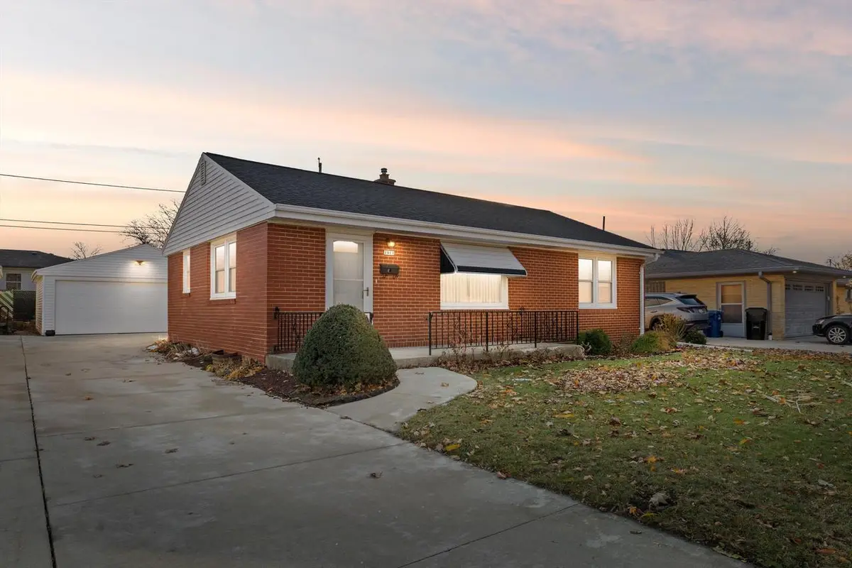 1911 Polaris AVENUE, Racine, WI 53404 - Image #1