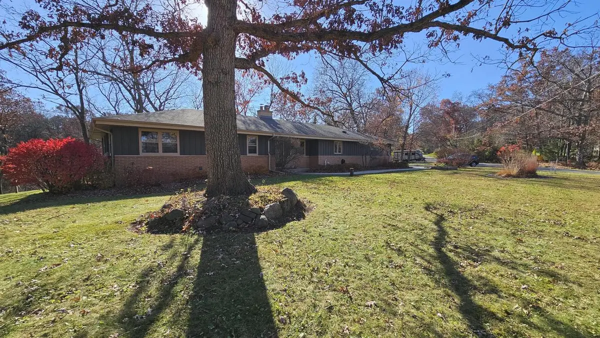 6009 218th AVENUE, Bristol, WI 53104 - Image #1