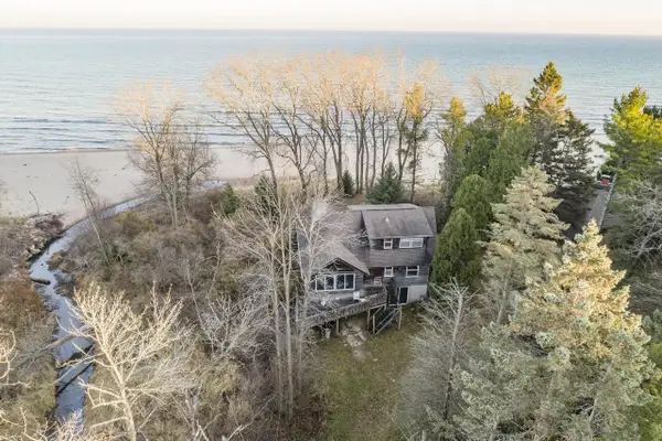 N645 Marine DRIVE, Cedar Grove, WI 53013